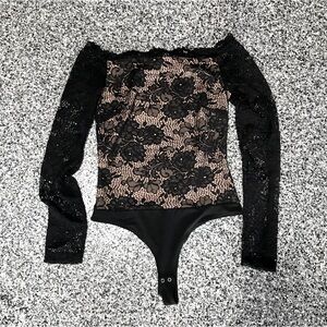 Dynamite ✦ Lace Off-Shoulders Black Bodysuit (S)
